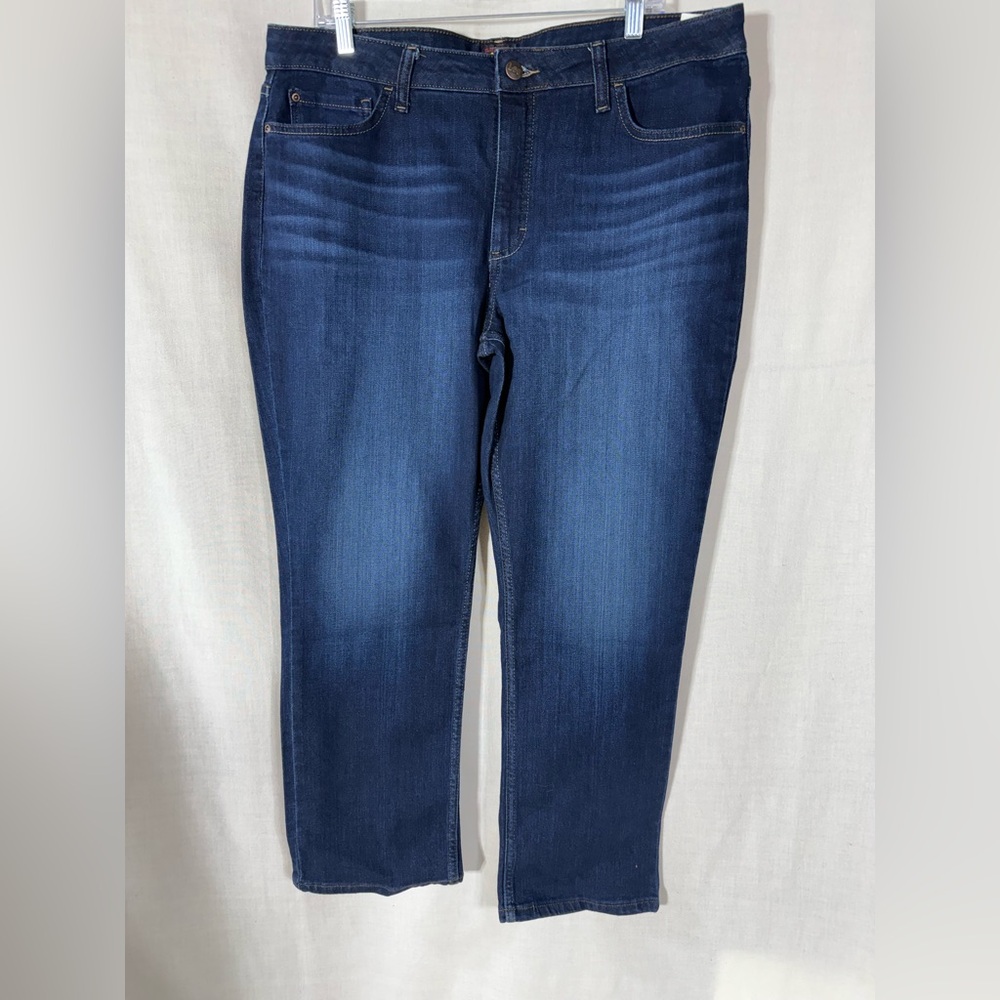 Lee straight leg mid rise Indigo Blue stretch Denim Pants size 18 Short